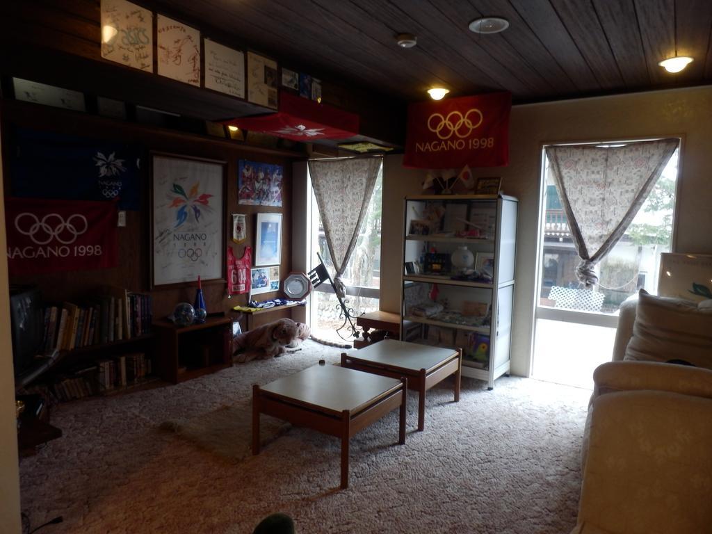 Hotel Weisser Hof Happei Hakuba Bagian luar foto